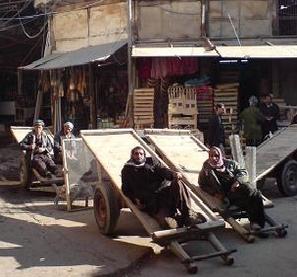 Erbil yak�n�nda bir kasaba